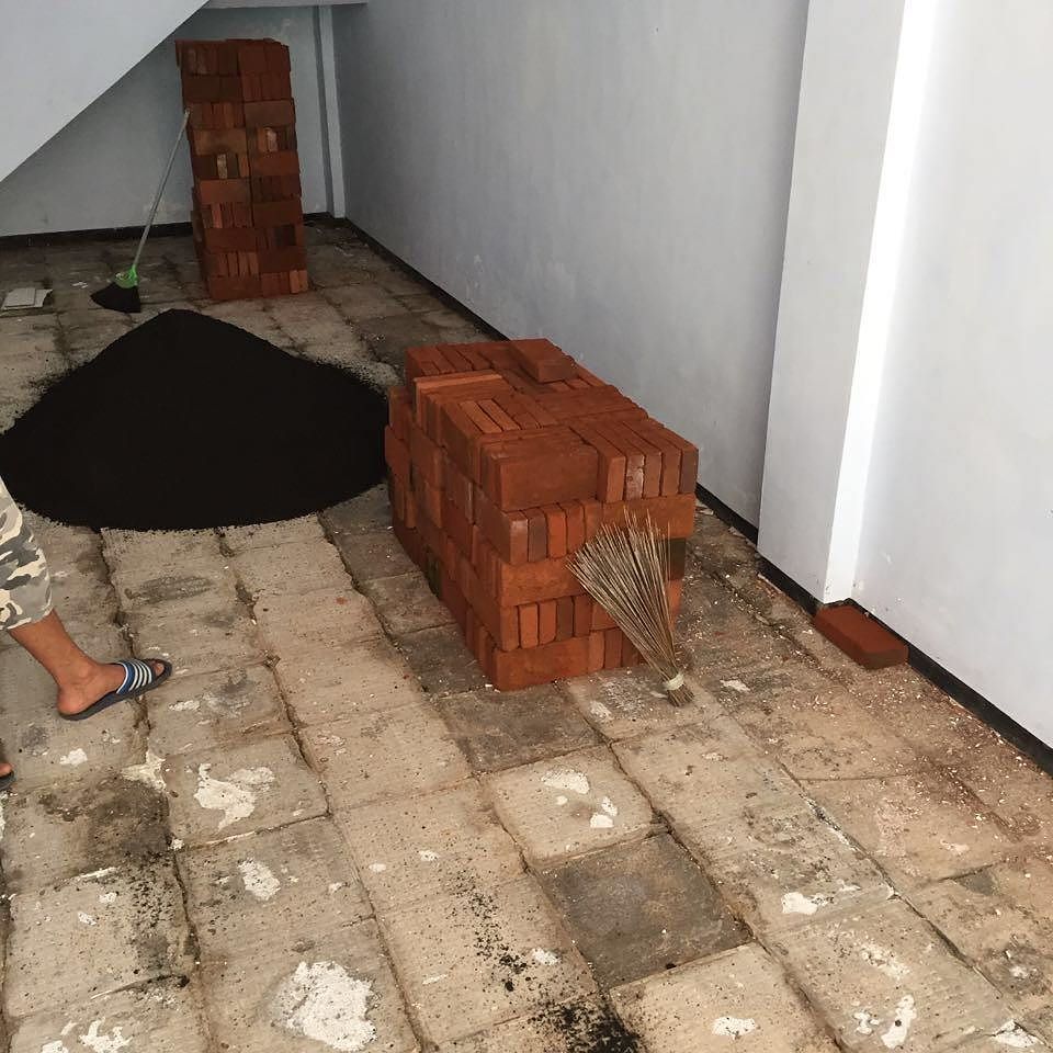 amstirdam's tweet image. Akhirnya renov tempat baru kami dimulai #kopimalang #kopiindonesia #supportlocalroasters #… ift.tt/1ZztsK3