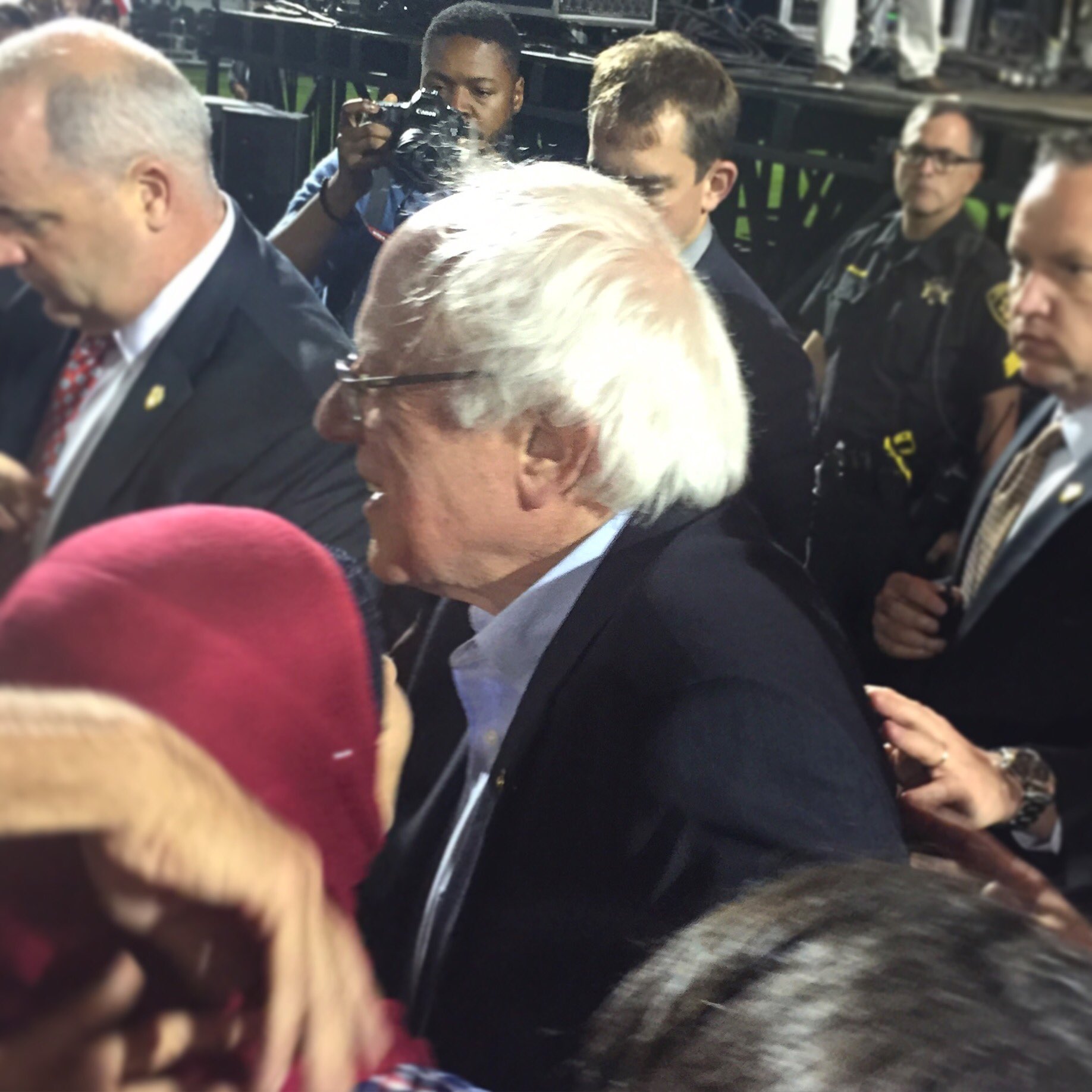 Bernie Sanders just held my hand for like 30 seconds. I guess you can say things are getting pretty serious 😂🇺🇸 https://t.co/eHYxoZdIk1