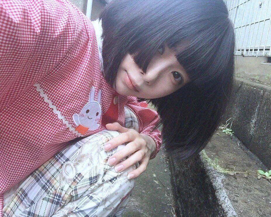 多くの男性から自撮りを求められた女性の、自撮りがこちらっwww