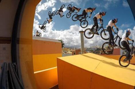 ダニーマッカスキル Hashtag V Twitter