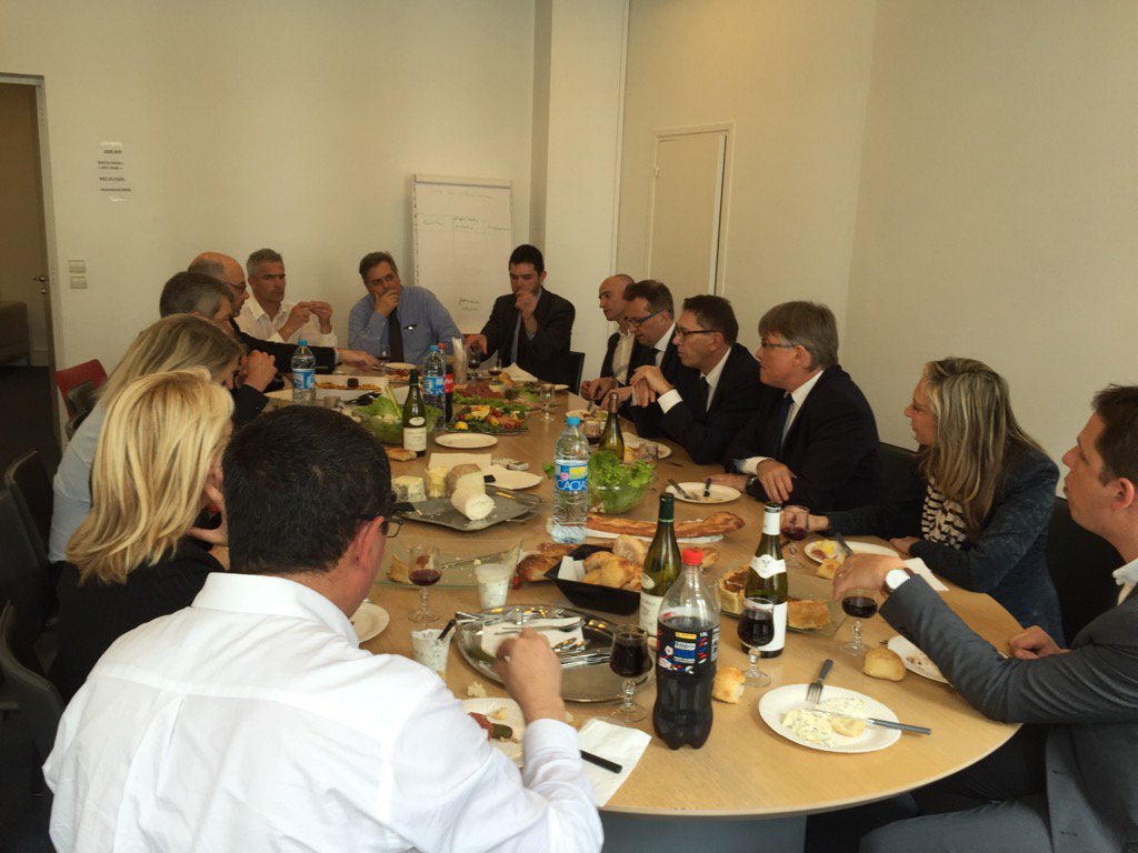 Stephanie Massei (@susinimassei) on Twitter photo #campagnesifec #convivialité <a href="/IFECsyndicat/">IFEC</a> <a href="/crtande/">Charles-René Tandé</a> <a href="/BDelmotte/">Bruno Delmotte</a> <a href="/HdeTalhouet/">Henriette de Talhouët</a> #campagnesifec #convivialité <a href="/IFECsyndicat/">IFEC</a> <a href="/crtande/">Charles-René Tandé</a> <a href="/BDelmotte/">Bruno Delmotte</a> <a href="/HdeTalhouet/">Henriette de Talhouët</a>