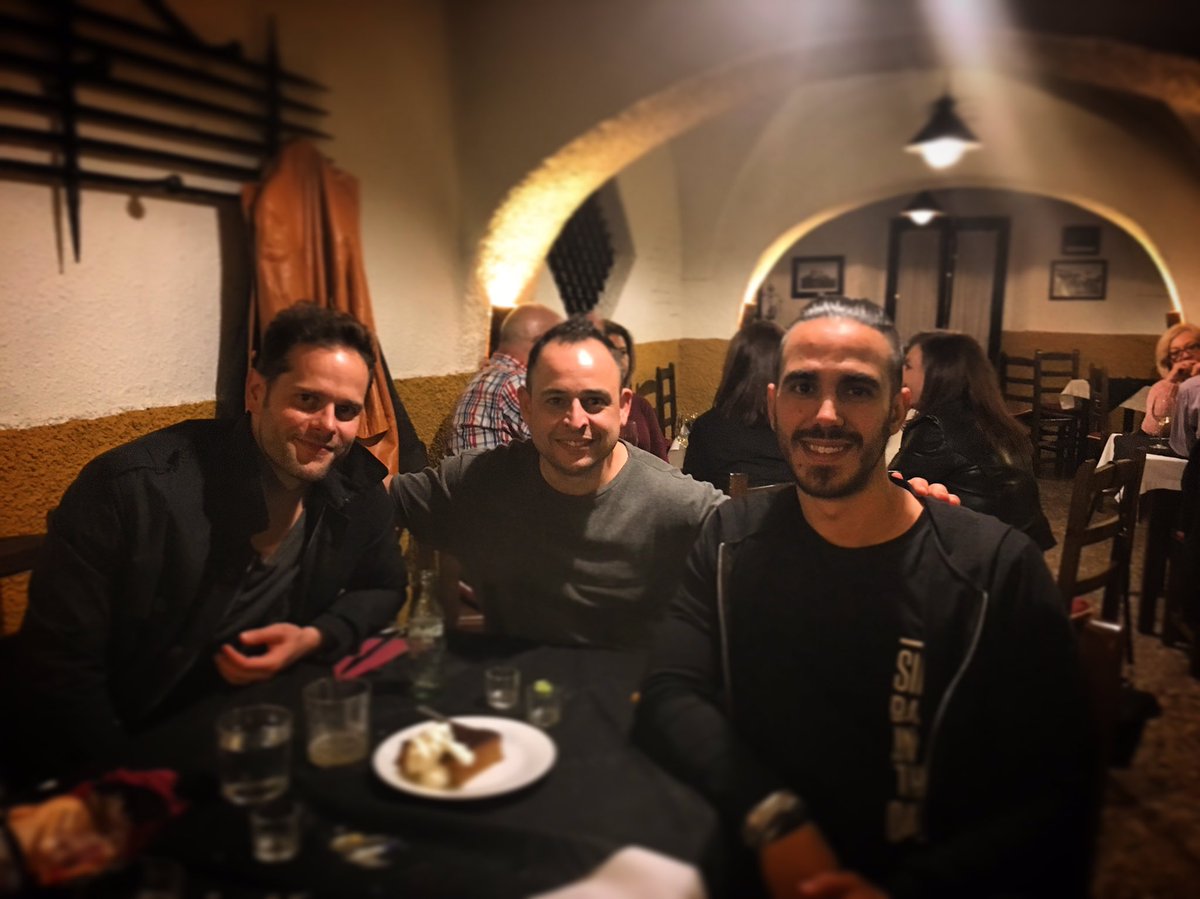 Por muchos momentos como estos 💛❤️