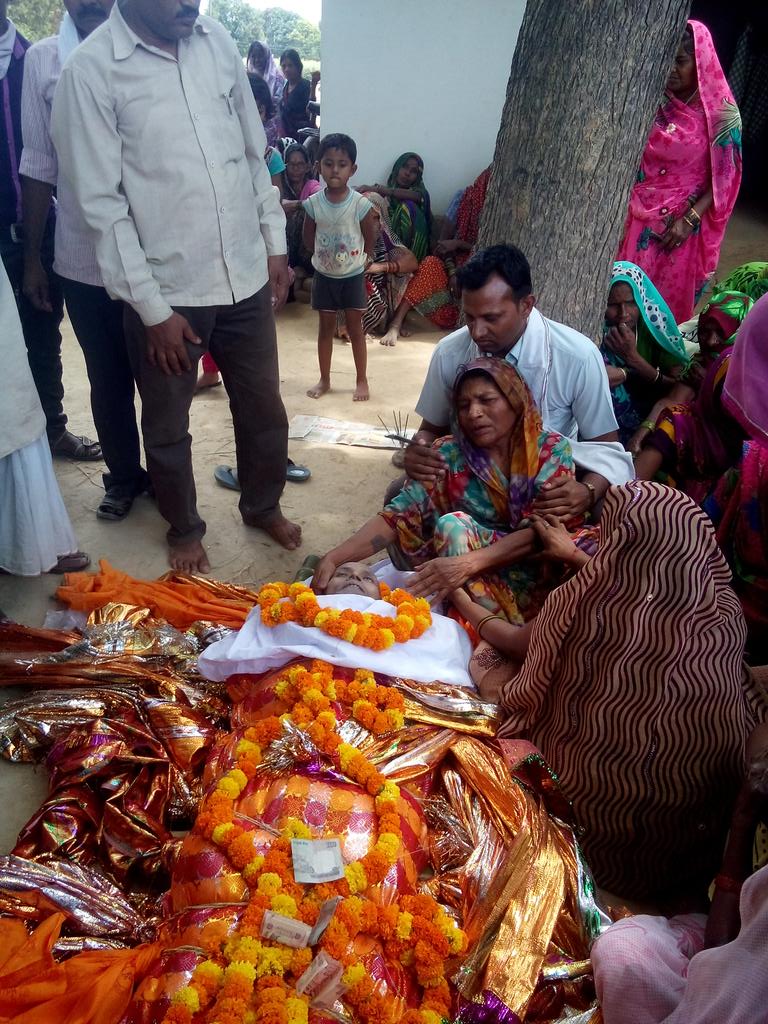 Sanjaykumarvim4's tweet image. Mare pita g ki dade body.