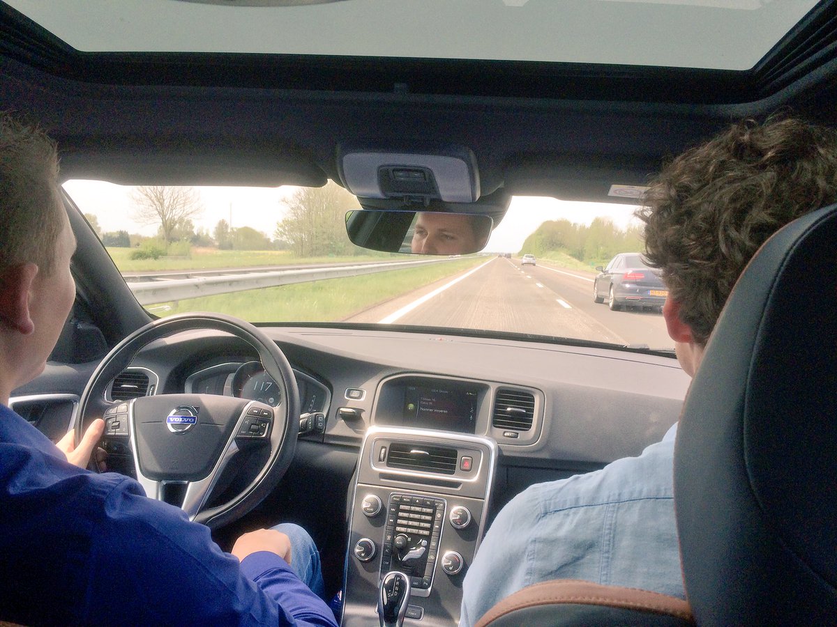 Supervisor_app's tweet photo. Onderweg voor demonstratie #supervisor #innovatie #infra https://t.co/I5rmHCC90w