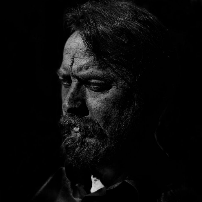 Azraa_Eel's tweet photo. "Yerel düş mümkün mü?" @futuristika ; https://t.co/ez1Nx9IcOi https://t.co/hPdqquGZNg