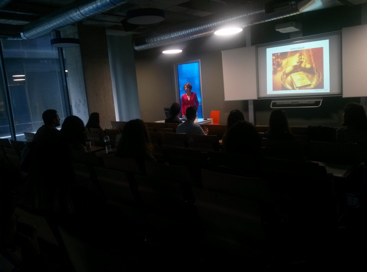 Social attend kurucu Ayse Kizilkaya bizlre hyt ve pzrlma strateji hkysni anltiyor #socialattend #hugip #hareketegec