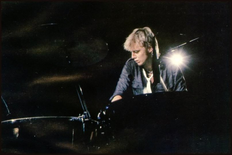 Stacya_G's tweet photo. #TaylorTuesday @OfficialRMT @kaszmiramercury @QueenFacts1991 https://t.co/Ox6sUS5EJh