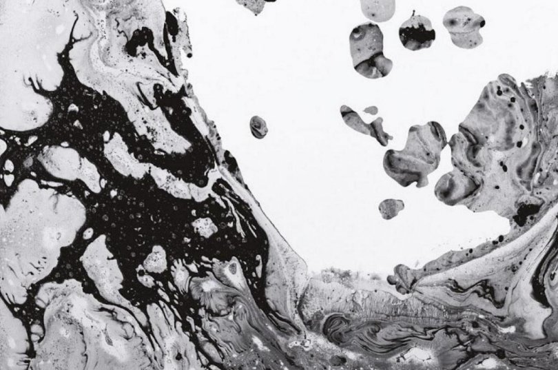 Radiohead are finally embracing their past on 'A Moon Shaped Pool': diymag.com/2016/05/09/how…