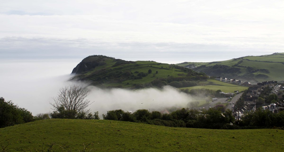 IlfracombeAcad's tweet photo. What a view to be seen this morning arriving at school #BeautifulNorthDevon https://t.co/KOpSdHlL2p