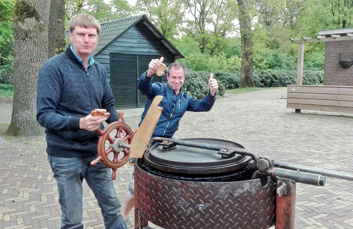 Goedemorgen! Tosti's bij het ontbijt <a href="/schoolreis/">schoolreis.nl</a>! Eet smakelijk, jullie hebben de energie nodig vandaag.