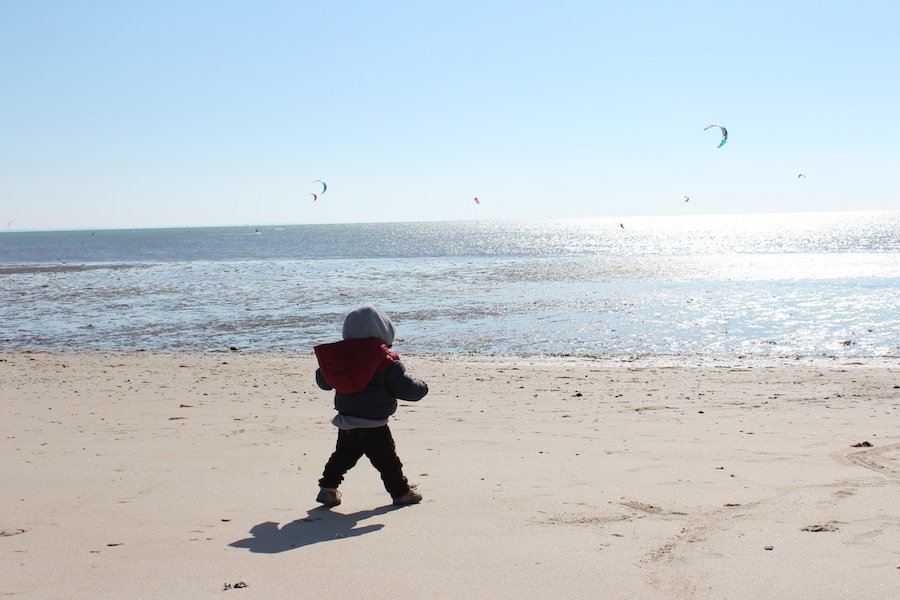 EloKiteFamily's tweet photo. On espère que vous avez passé un tout aussi bon #WE... et on attend déjà le prochain ;) #kite #family #kids #playa https://t.co/PJRxvzichN