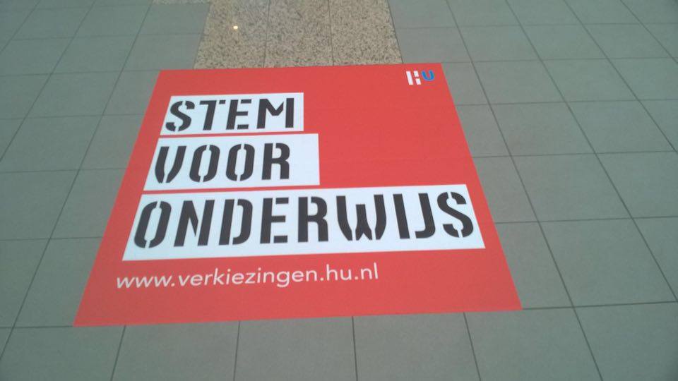 HUKiest's tweet photo. Heb jij de weg naar de stembus al gevonden? Je kunt op alle locaties van de @HU_Utrecht stemmen! #HUkiest #HUstemt https://t.co/RRLwKP9doP
