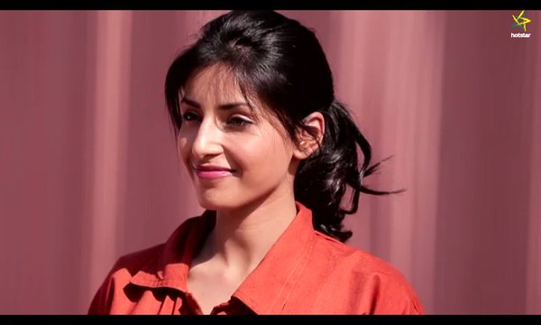 ParShHolicpriya's tweet photo. She taught me,Never to give Up 💛No matters What? Keep Smiling Always!
Becoz its Solutions to many Problems!#SaddaHaq https://t.co/Z7iPoiOd4A