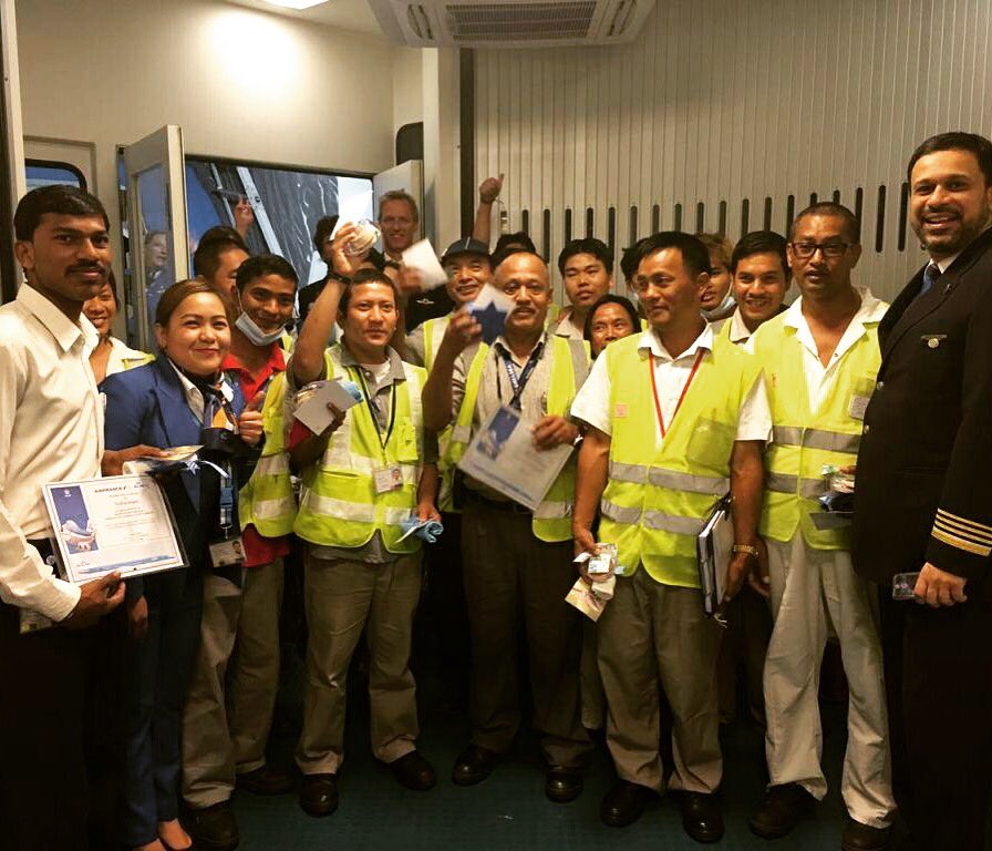 BAS_Company's tweet photo. Happy Labour Day! From KLM. 

https://t.co/Pnw3qaphsn https://t.co/eDRSKySUzV