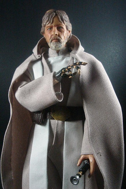 Jaydy2007's tweet photo. @hecsamu2 @HamillHimself all custom made so far... like the dark robes, too... maybe something we will see!? #W848 https://t.co/Xk3E0bYqRg