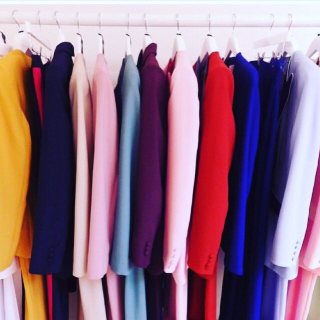 Hebestudio's tweet photo. Can't get enough of these colors! #thehebesuit #suitgirl #tailoring https://t.co/puH9ybo3WJ