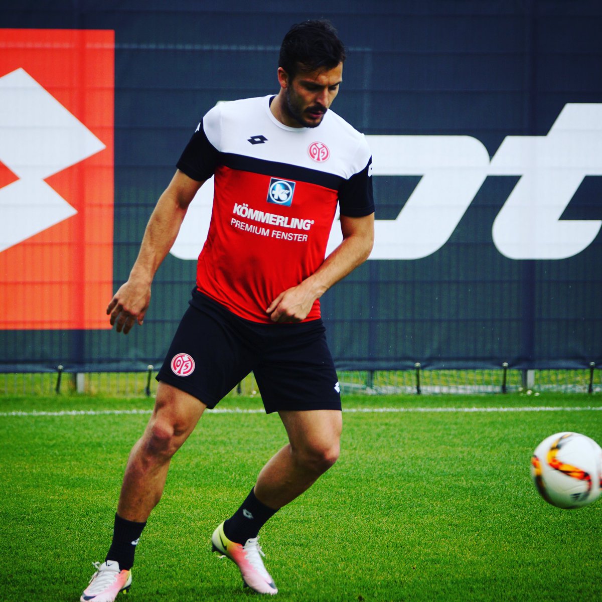 Impressionen vom #05Training: wie immer auch auf instagram.com/1fsvmainz05 #Mainz05 Folgen und nichts mehr verpassen!