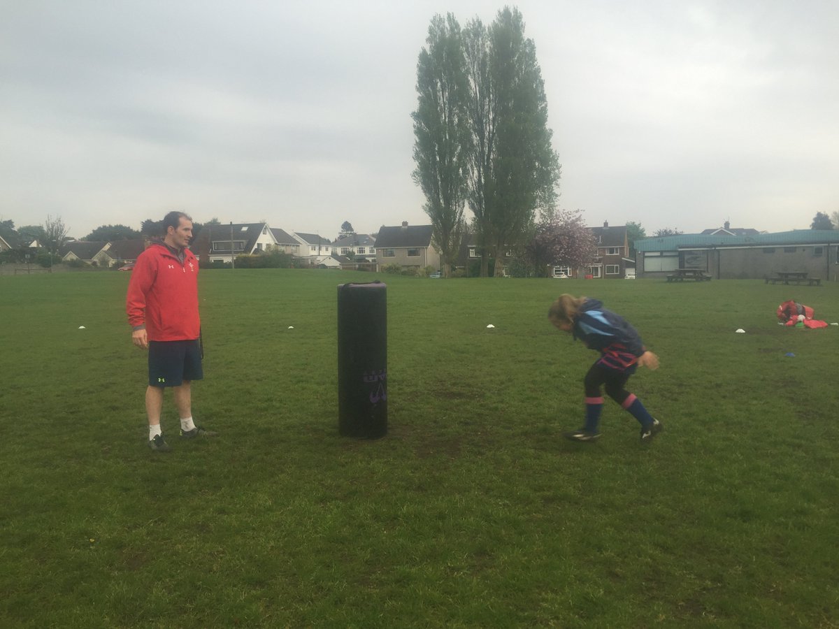 RugbyMariners's tweet photo. Mariners Girls Getting some practice in ready for the games with @RugbyIslanders @RugbyCapitals @RugbyBridgers https://t.co/ZUcycmnqNS