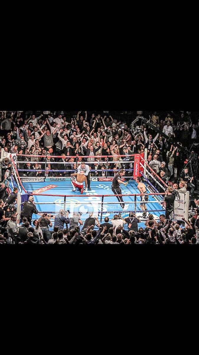 When I refer to British fight fans and their passion this pic says it all - look what it means to them! 🇬🇧🇬🇧🇬🇧