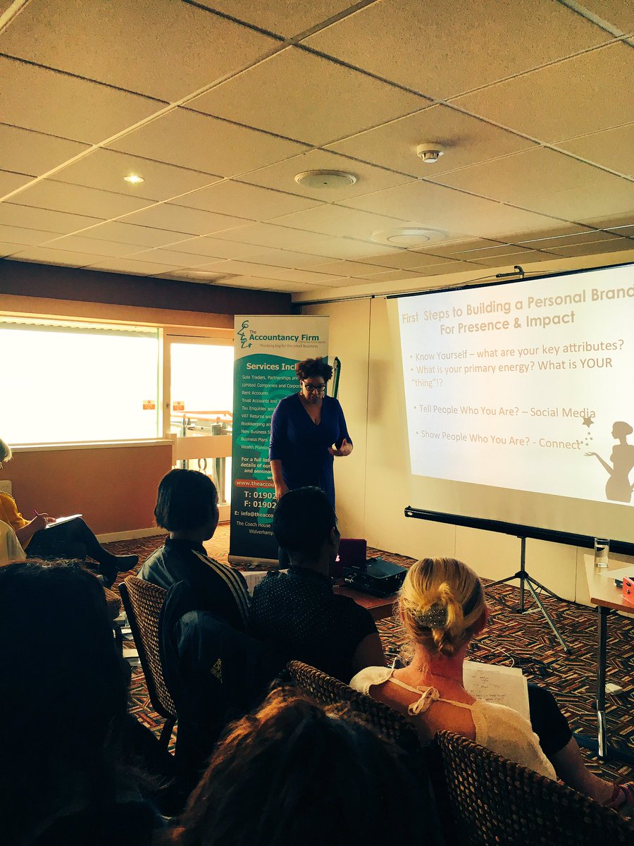 WickedTosca's tweet photo. #personalbranding #wickedsuccess @BreakthruDiva @Wolves_Women #Wolverhampton #communicate #marketing #connect https://t.co/5LywXA3CpV