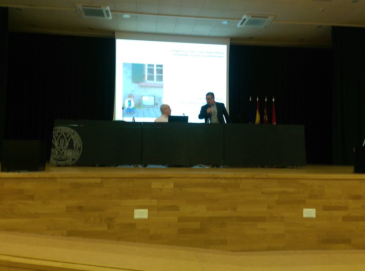 PuaLove_'s tweet photo. #IVcongresomurcia@javierballesta  Comenzamos con la gran presentación de Ángel San Martín. https://t.co/u7639IycQO