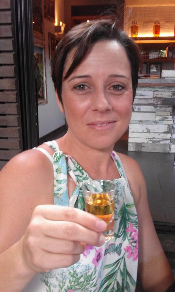 zurikamckee's tweet photo. #rum tasting. Trying #Mautitius finest.... https://t.co/5LawZhPV1M