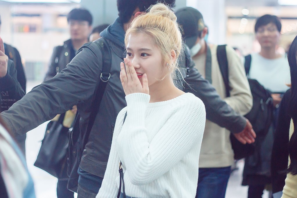 Airport Fashion Airport Fashion By Sana Twice T Co 0mxbdlvqo7 Twitter Airport Fashion Airport Fashion By Sana Twice T Co 0mxbdlvqo7 Twitter