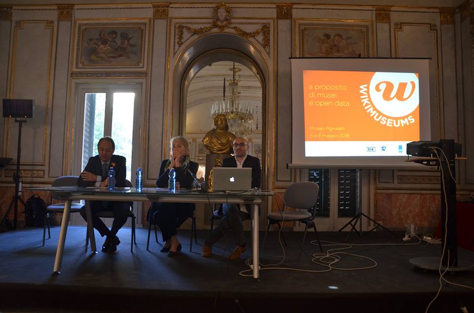 BAMstracult's tweet photo. Here some pictures of Very Important Dutch People from #Wikimuseums' conference in Naples :) https://t.co/CcVWfE4BAT https://t.co/OSJX45kJgy