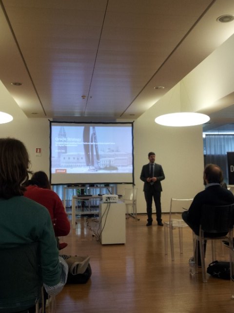 _digitalmill's tweet photo. Si chiudono gli speech con la presentazione di @Oracle #ItaliaLab @Elis_ItaliaLab @centroELIS #FieraDellaTecnologia https://t.co/aHNnxipypI