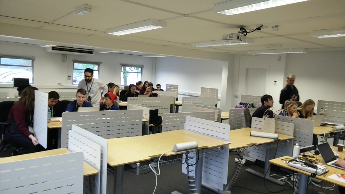 ThomasLennonIRL's tweet image. Schools hackaton in Ericsson, Athlone.  #nextgendeveloper #mobprogramming #ericsson @ericsson