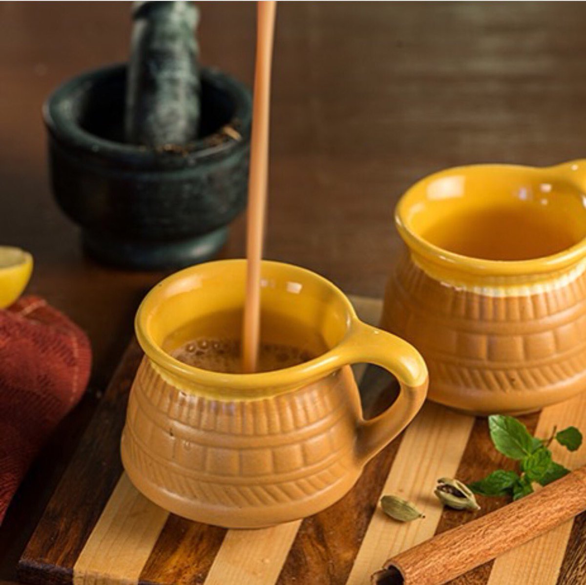 allmunch's tweet photo. Start your day with masala chai https://t.co/fjJtdwaTSt
#food #chai #startup #teaspice #tea https://t.co/cHpgBwOVo0