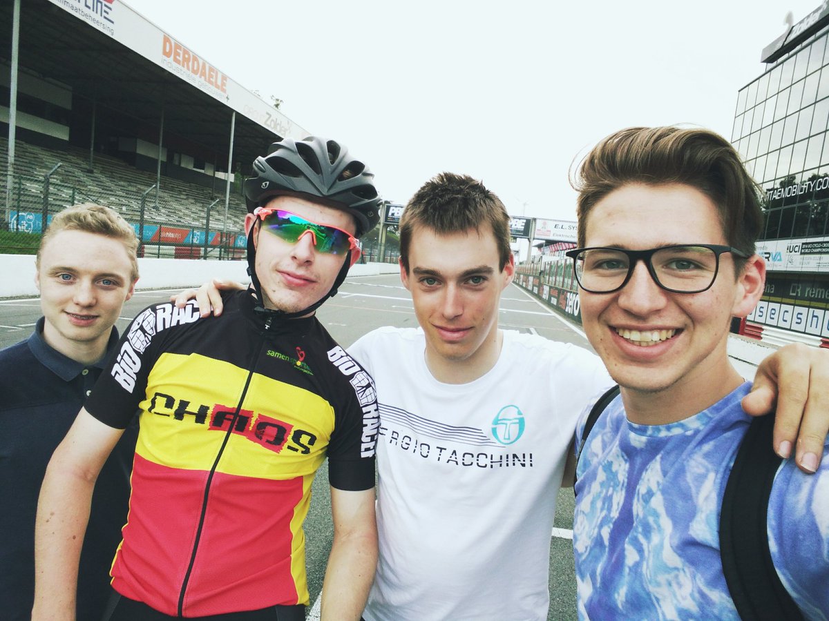 PieterBorms's tweet photo. #reportage gedraaid over @Tim_Celen #Belgisch #kampioen #paracycling @CircuitZolder @glenvanherck @Jeffrey_Fierens https://t.co/2AOotTch4g
