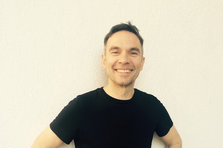 This Friday: drinks &amp; music at #FabCity with singer/songwriter <a href="/luke_nyman/">LukeNymanSongwriter</a>  
europebypeople.nl/programme/luke…