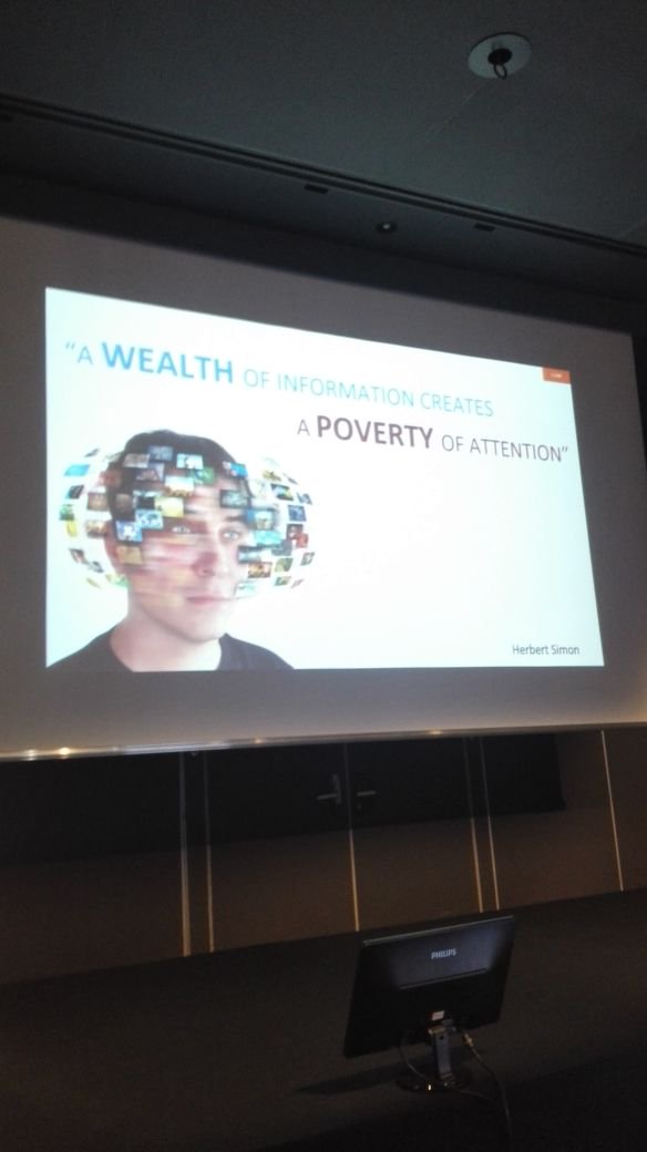 BoukeHoving's tweet image. Great #TMFlive key-note @DvirYuval  "Success is all about how you deal with Failure"