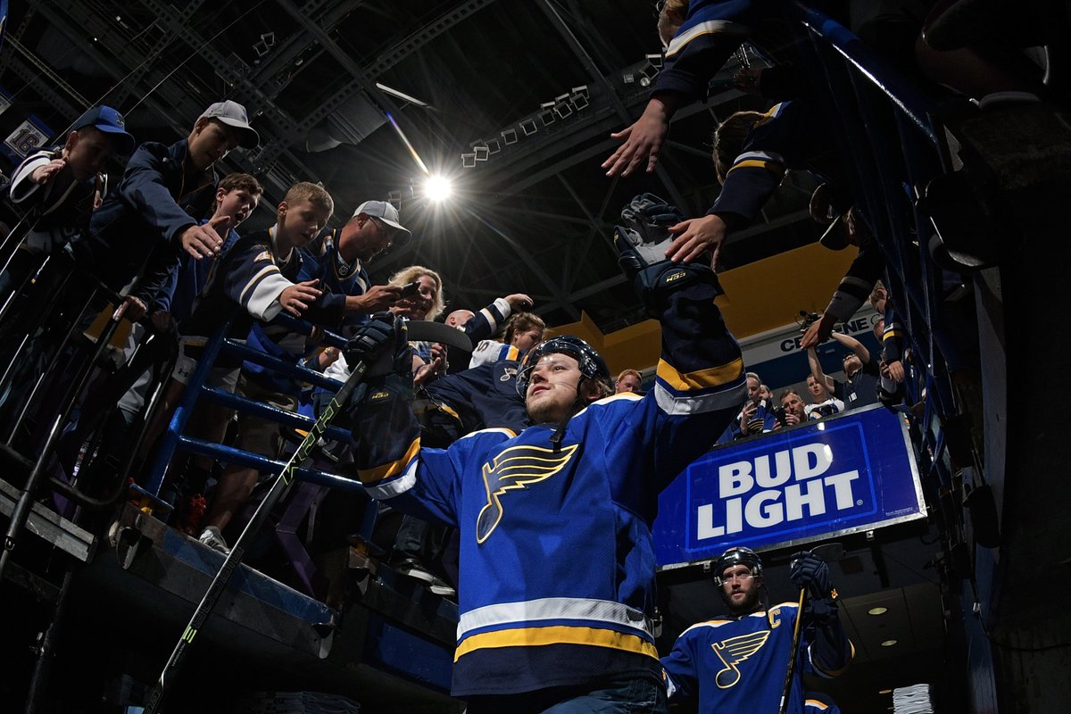 StLouisBlues's tweet image. It&apos;s #NHL17Tarasenko vs. Pavelski for the cover! Vote using #NHL17Tarasenko or @ NHL.com/covervote. Ends 5/16.