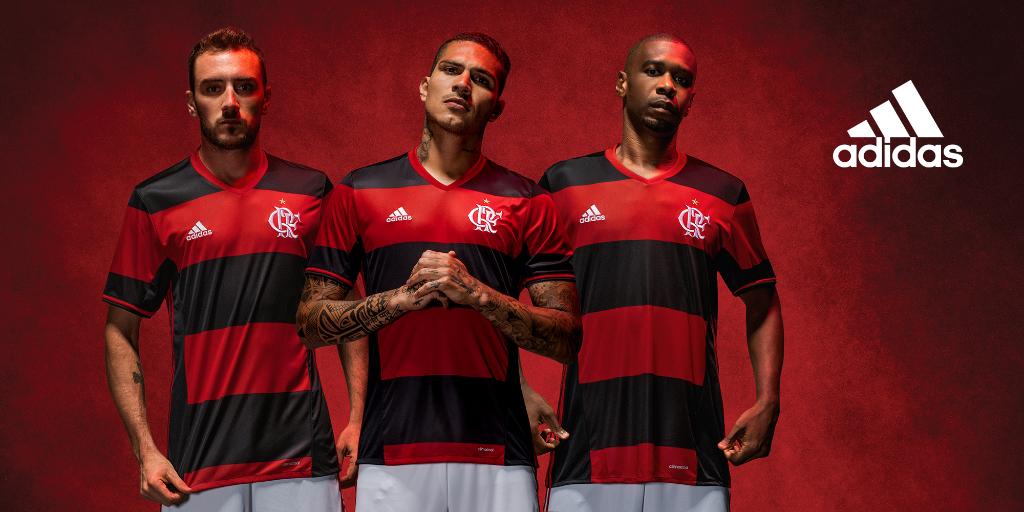 adidasbrasil's tweet photo. Novo manto 2016-17 do @Flamengo. Usar somente em caso de raça. 
Vista a sua em https://t.co/mq8ws4hyoU https://t.co/hKs0NTFQy6
