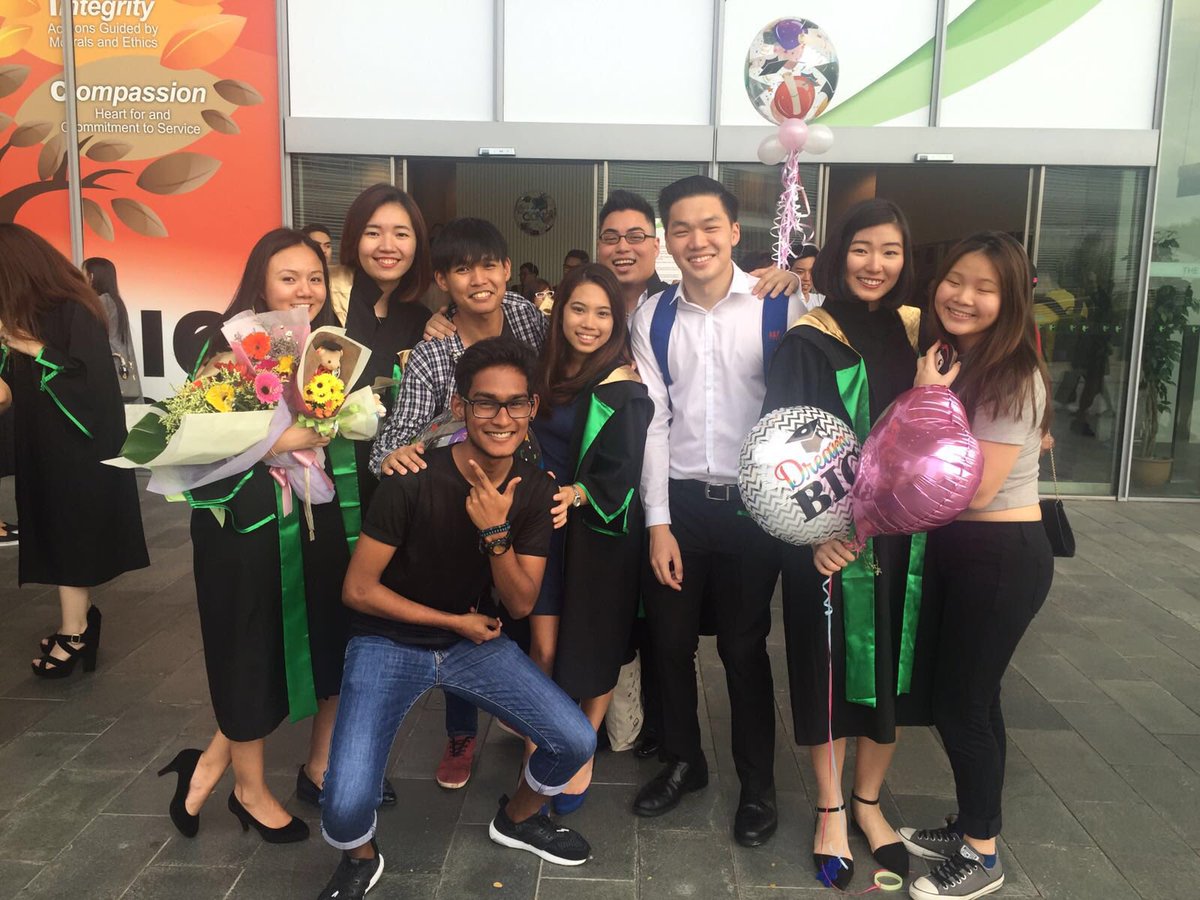 liqotinee's tweet photo. Happy Graduation to the Class of 2016 π especially to my dear STORM seniorsβ¦ https://t.co/LA6p6LuuJI #ONERP #ONESOH https://t.co/H0ykg2u3tZ
