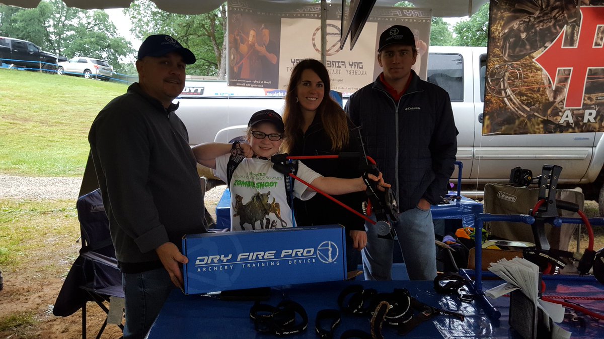 ArcherAlexia's tweet photo. Thank you so much  Dry Fire Archery for bringing me on to your team!! 
#dryfirepro https://t.co/ZkFozjrzxJ