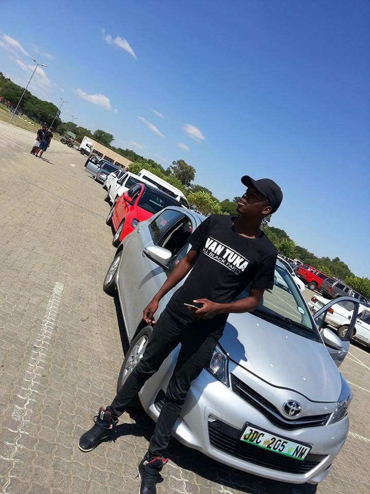 Van Tuka tweet media