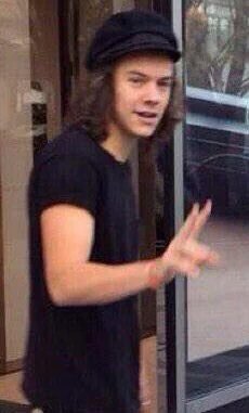 rosegoldharold's tweet photo. https://t.co/Ruxsomkt3j