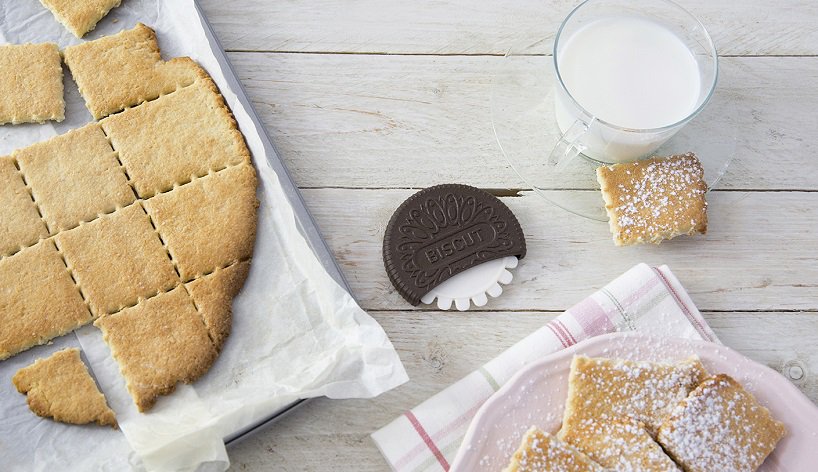 DDDesignation's tweet image. Biscut Cookie Cutter | Designboom Shop bit.ly/1TC7kKB