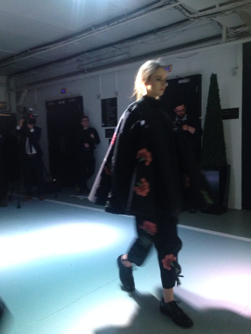 CanvasPR's tweet photo. @NCAD_Dublin graduation show #aideengaynor collection https://t.co/awHaFoXb8k