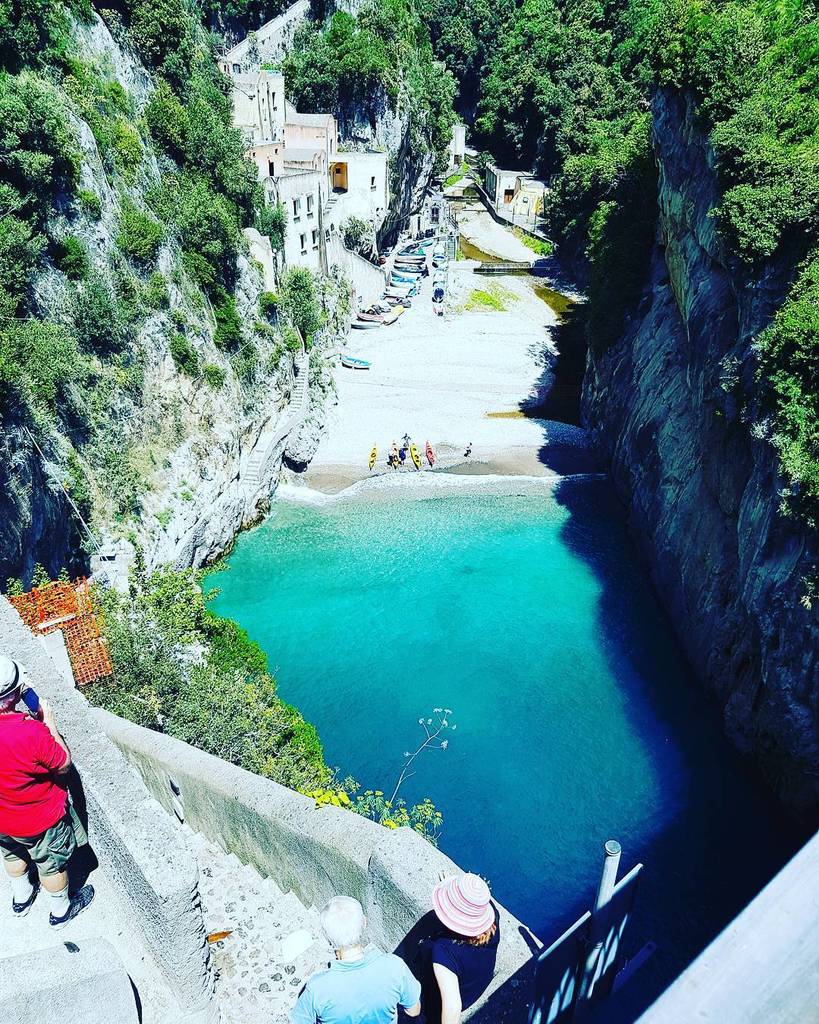 FeelingItaly's tweet photo. InstaPic by sasyfresa: #furore #amalficoast #amalfi #positano #nicesea #blusea #seagreen #followme #followforfollow… https://t.co/m8J4SOTIjF