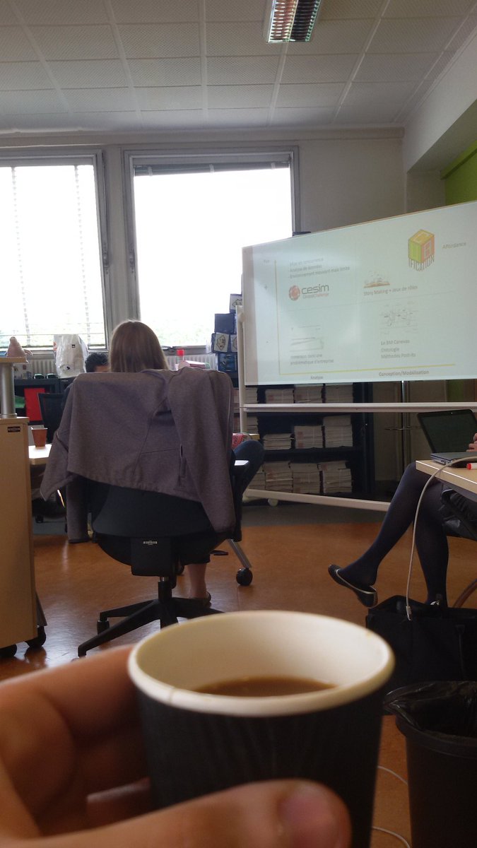 mtsln_'s tweet photo. Business Model &amp; Serious Games par @MHaggege Thanks! @Gem_In_Game et le Café Recherche @Grenoble_EM https://t.co/ASCKPbJFd8