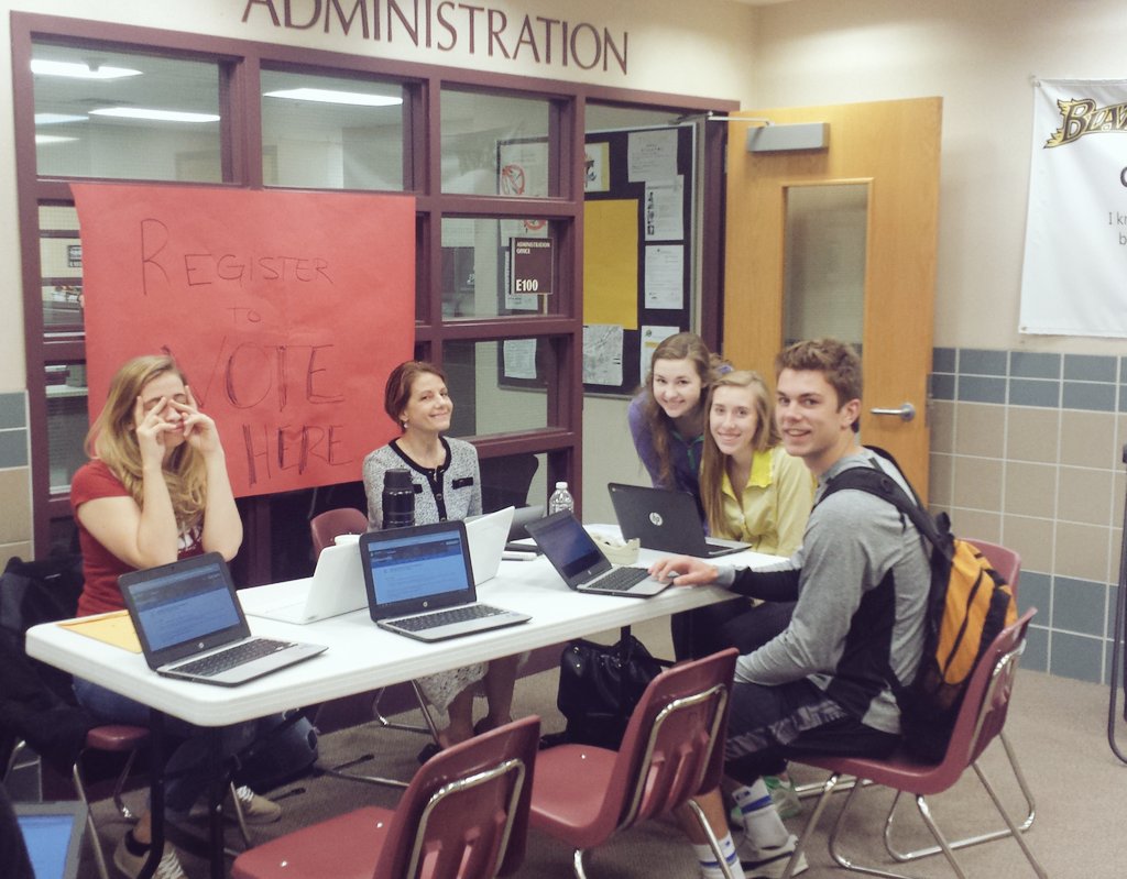 mscolemanbhs's tweet photo. Register to vote all day today at the Senior Campus #One91 #BurnsvilleHS #BEAOne91 https://t.co/Otn20KBp5i