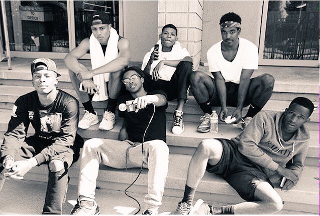 ineedthemax's tweet photo. #NewEditionBET The #newedition cast!!!! So dope lil bro @itsAlgee is apart of this film #7scope #neweditionbiopic https://t.co/8yjbo0xolp
