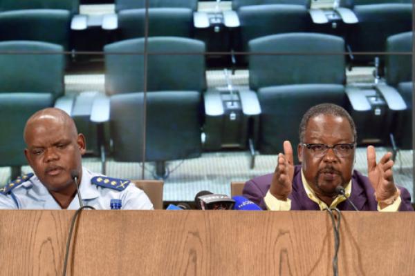 IOL's tweet image. SAPS boss warns against ‘blessers and Ben 10s’ dlvr.it/LGtcBk | Independent Online