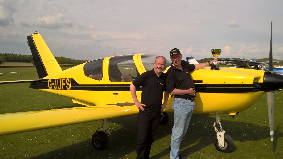 JagUfs's tweet photo. @pophamairfield Jag Ufs Ltd representing at ‘Flyball Navex’ #aircraft https://t.co/hfDDH3hDpM