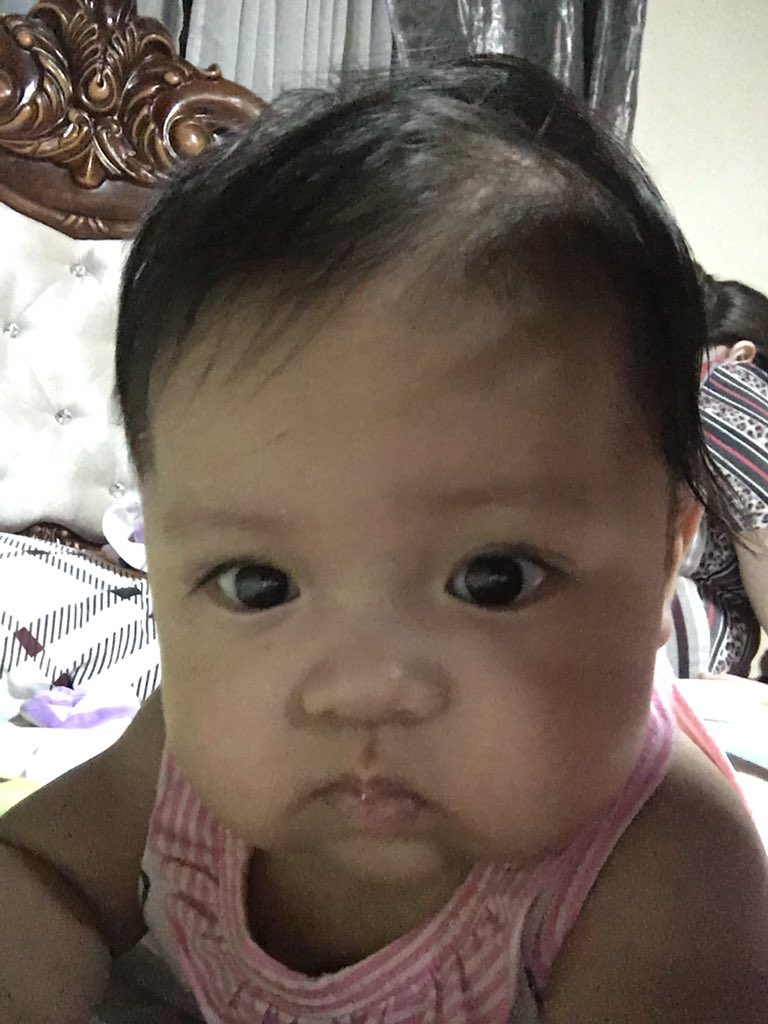 PrincessTeartz's tweet image. Goodnight Selfie first with my little sister!! 🤘