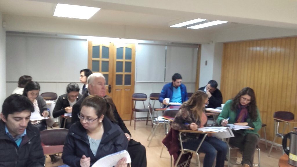 Senama_Decima's tweet photo. Profesionales diversos servicios públicos apoyan desde hoy Evaluación Proyectos Autogestionados para Adultos Mayores https://t.co/z6wXcEMutu